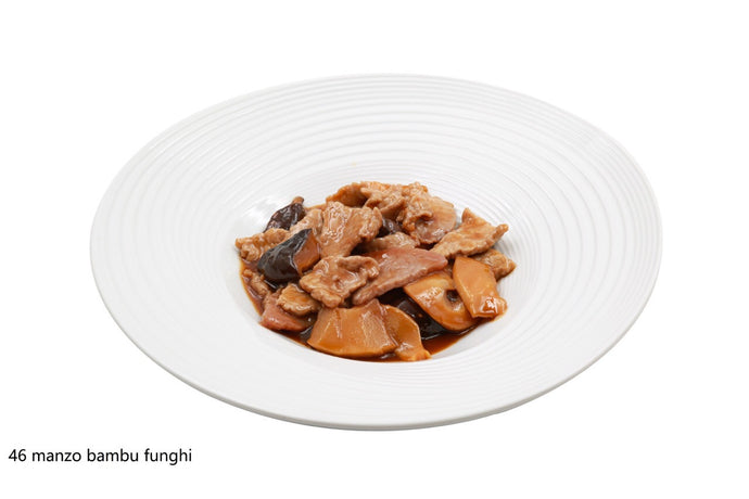 Manzo con Bambu e Funghi